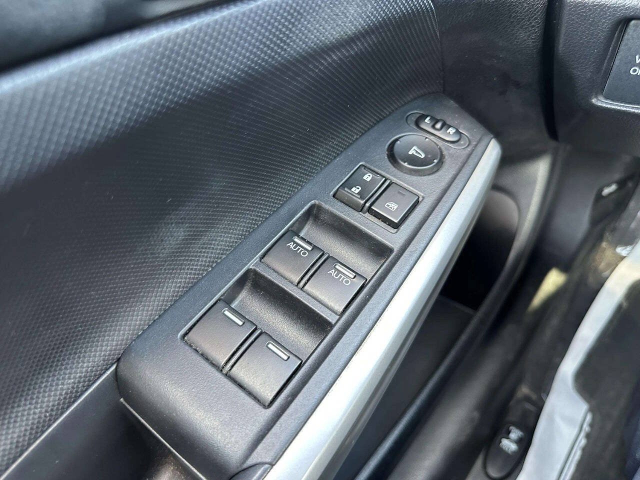 Used 2010 Honda Accord EX image 27