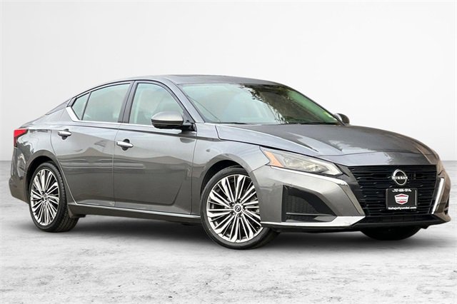 Used 2023 Nissan Altima 2.5 SL