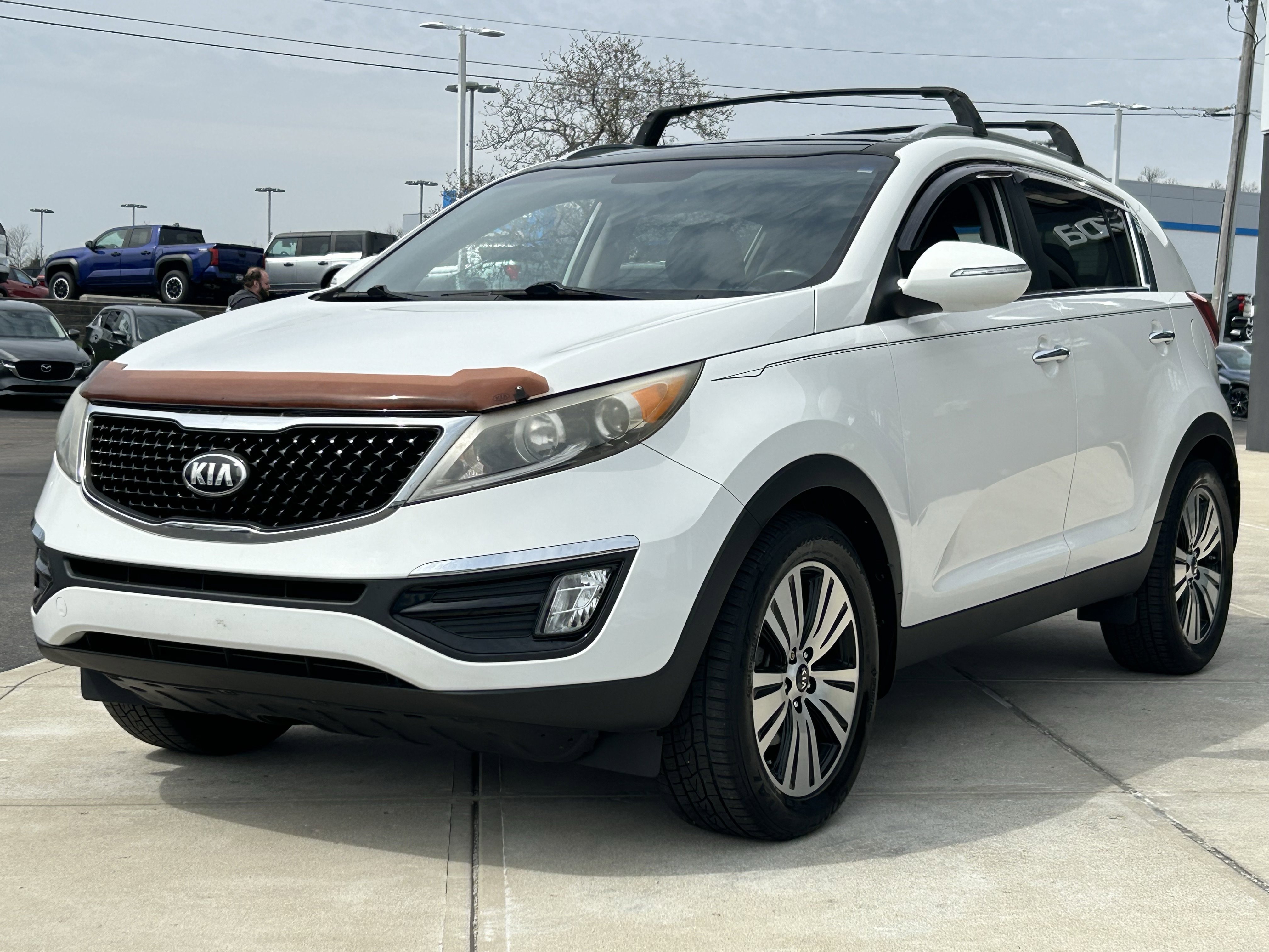Used 2015 Kia Sportage EX image 3