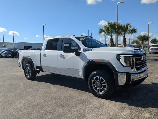 Used 2024 GMC Sierra 2500 SLE w/ SLE Value Package; image 3