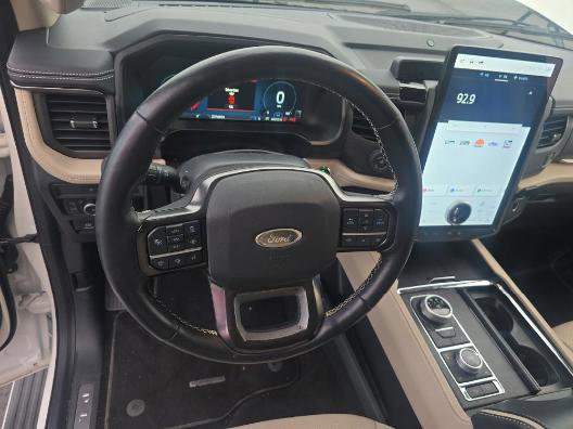 Used 2023 Ford Expedition Max Platinum AWD/4WD image 10