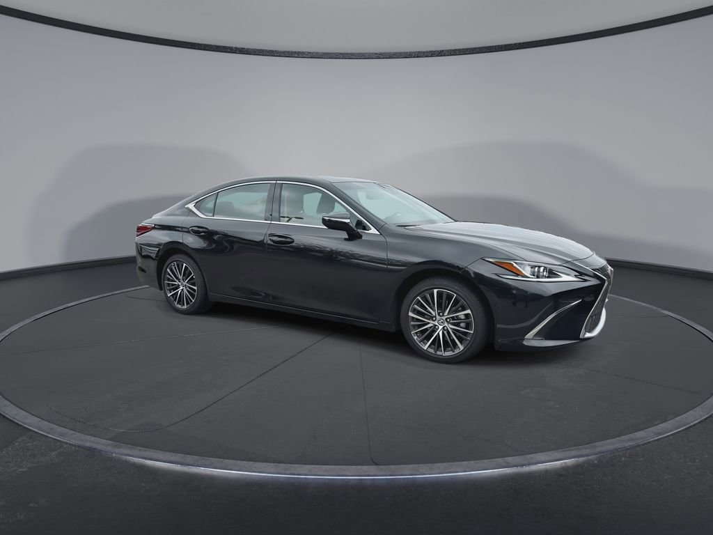 Used 2025 Lexus ES 350 w/ Premium Package image 2