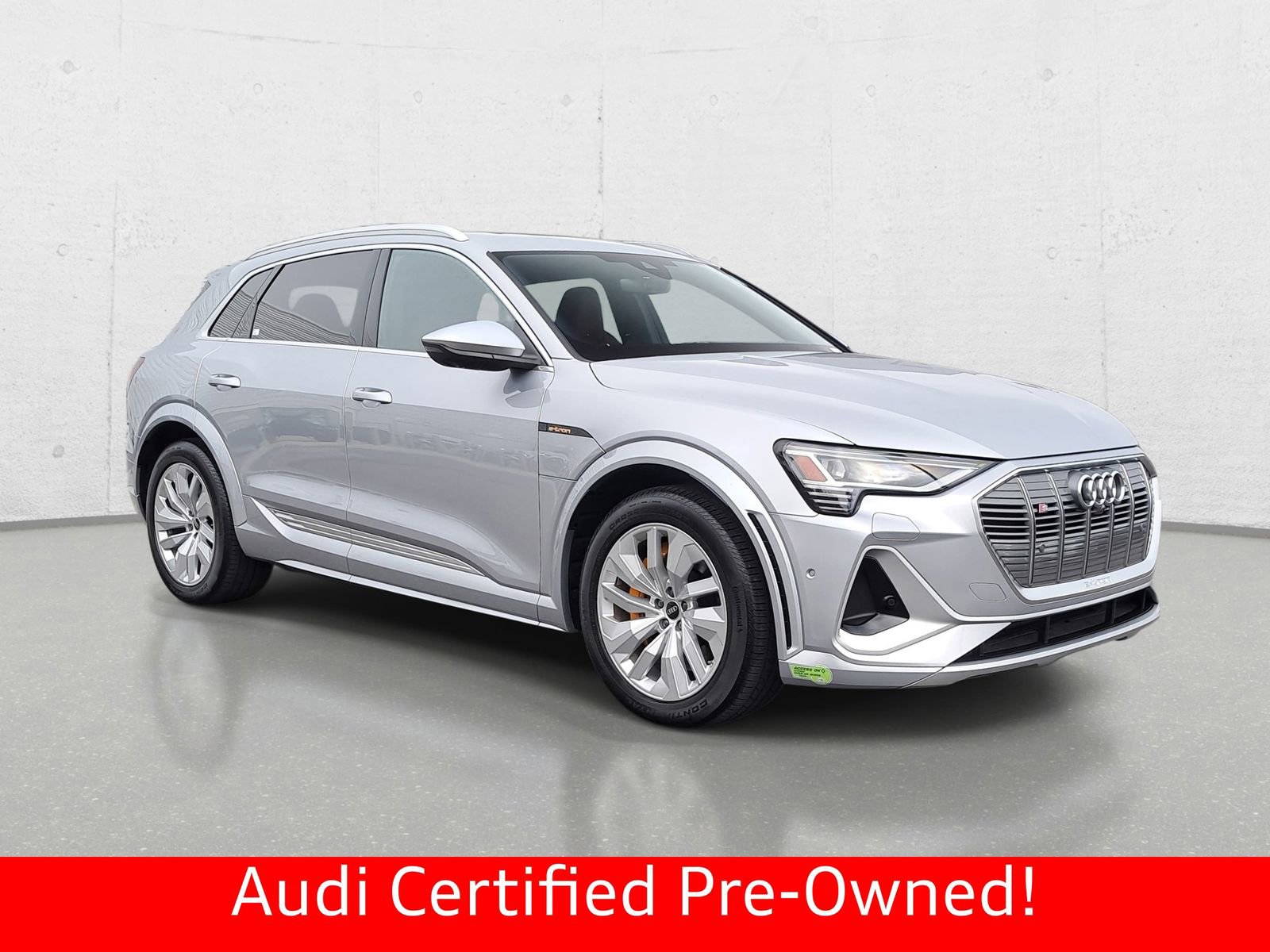 Certified 2023 Audi e-tron S Premium Plus image 3