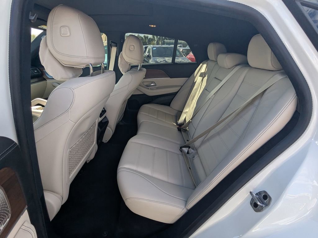 Used 2025 Mercedes-Benz GLE 450 4MATIC Coupe image 25