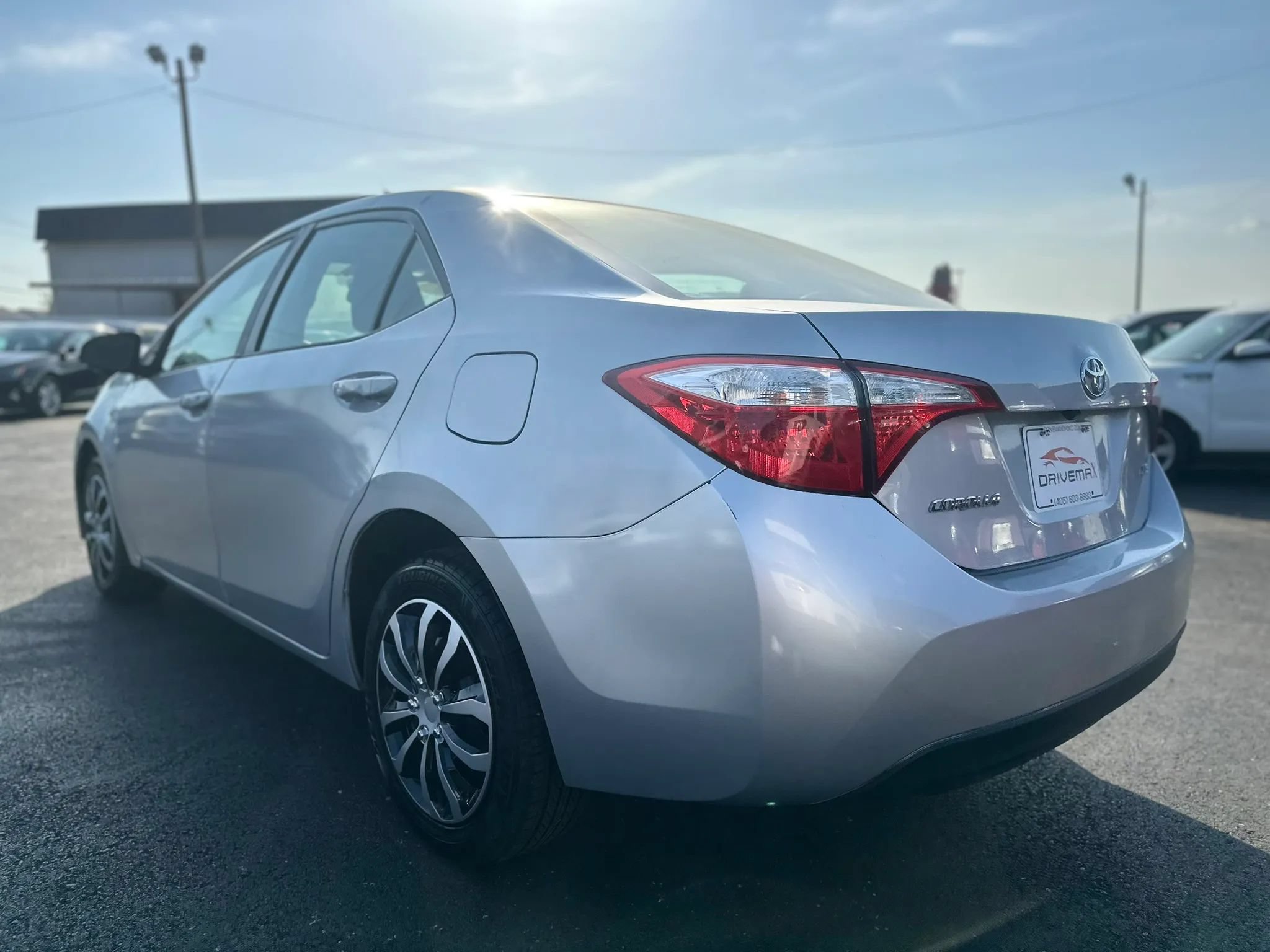 Used 2016 Toyota Corolla LE FWD image 5