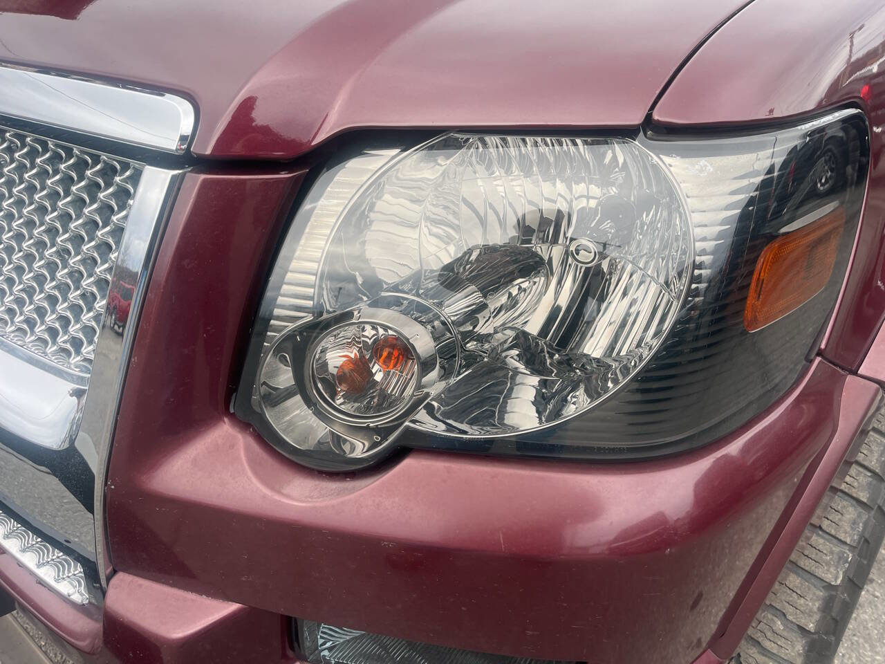 Used 2007 Ford Explorer Sport Trac Limited image 18