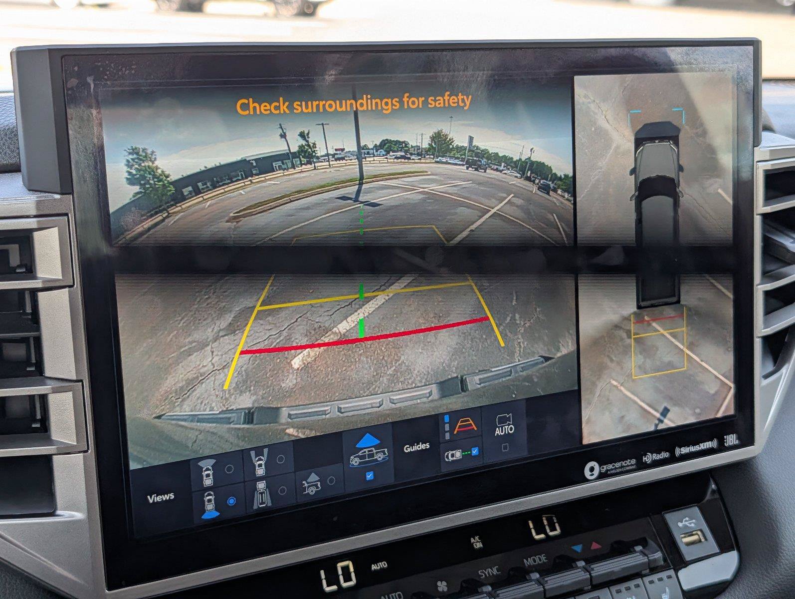 Used 2023 Toyota Tundra Limited AWD/4WD image 19