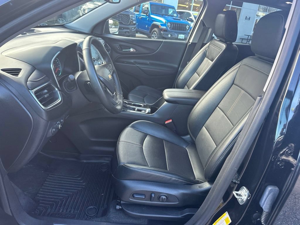 Used 2024 Chevrolet Equinox Premier AWD/4WD image 13