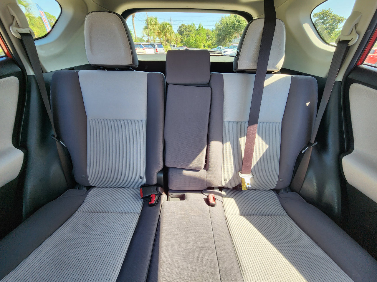 Used 2015 Toyota RAV4 XLE image 11