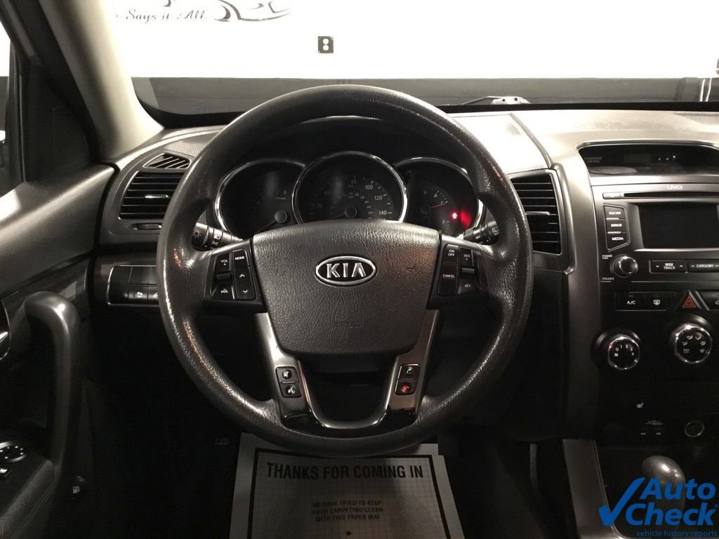 Used 2013 Kia Sorento LX w/ Convenience Pkg image 37