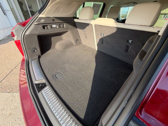 Used 2021 Buick Envision Essence w/ Technology Package I AWD/4WD image 27
