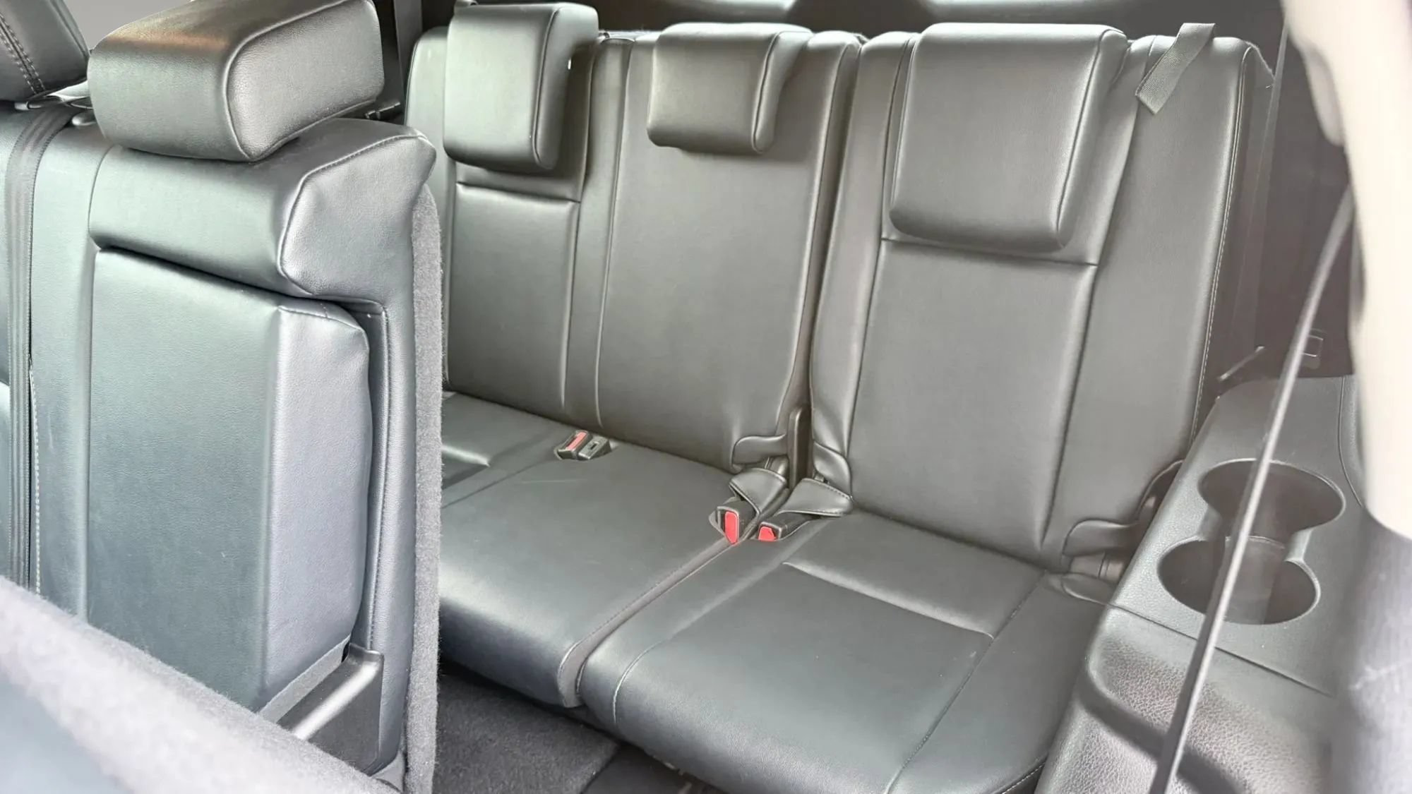Used 2019 Toyota Highlander XLE AWD/4WD image 31
