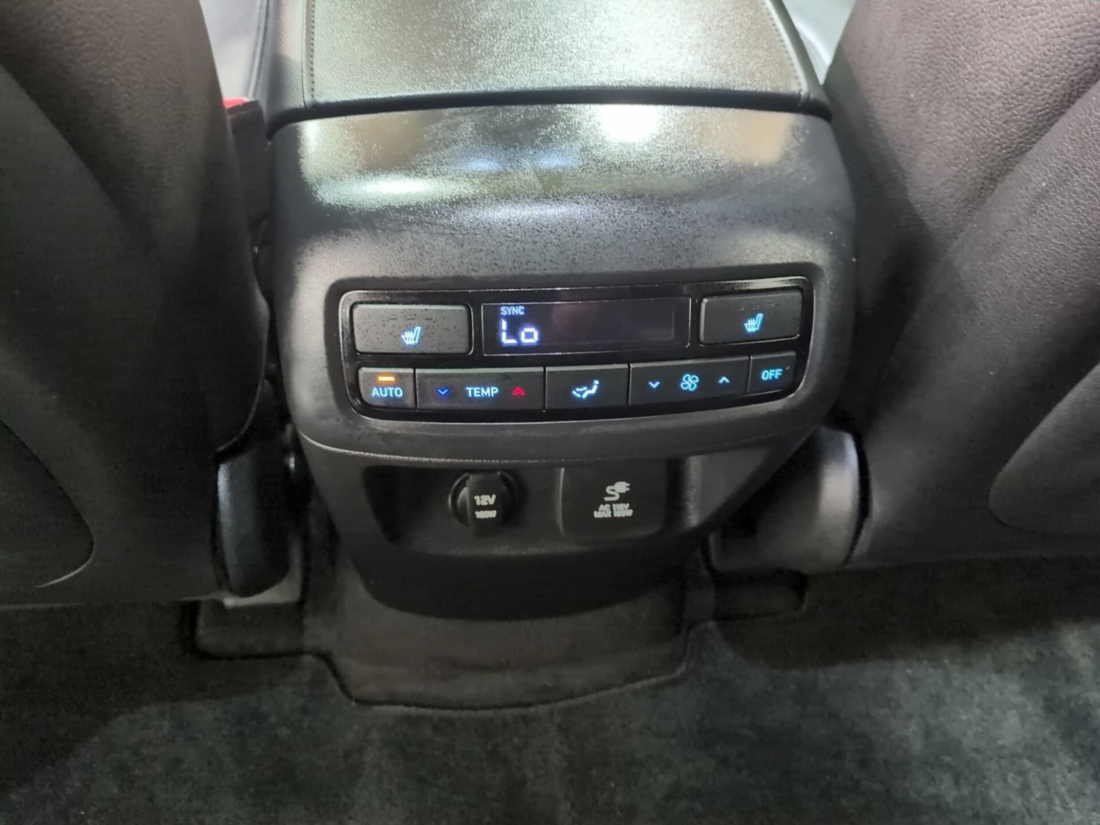 Used 2021 Hyundai Palisade SEL w/ Premium Package AWD/4WD image 17
