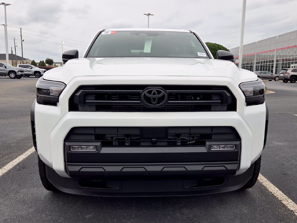 New 2026 Toyota 4Runner SR5 AWD/4WD image 2