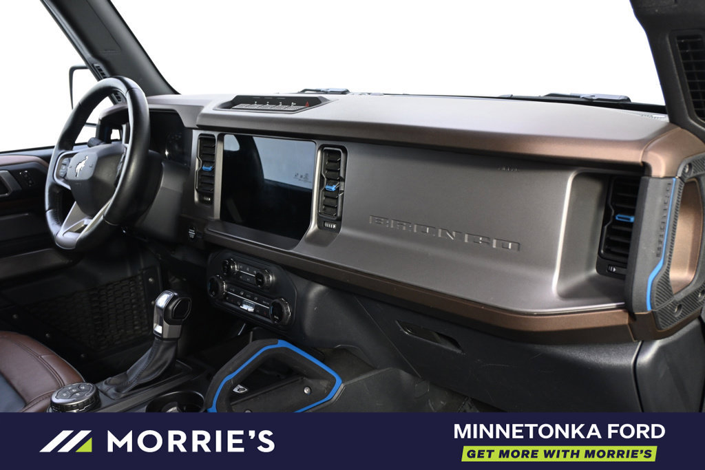 Used 2023 Ford Bronco Outer Banks w/ Sasquatch Package AWD/4WD image 15