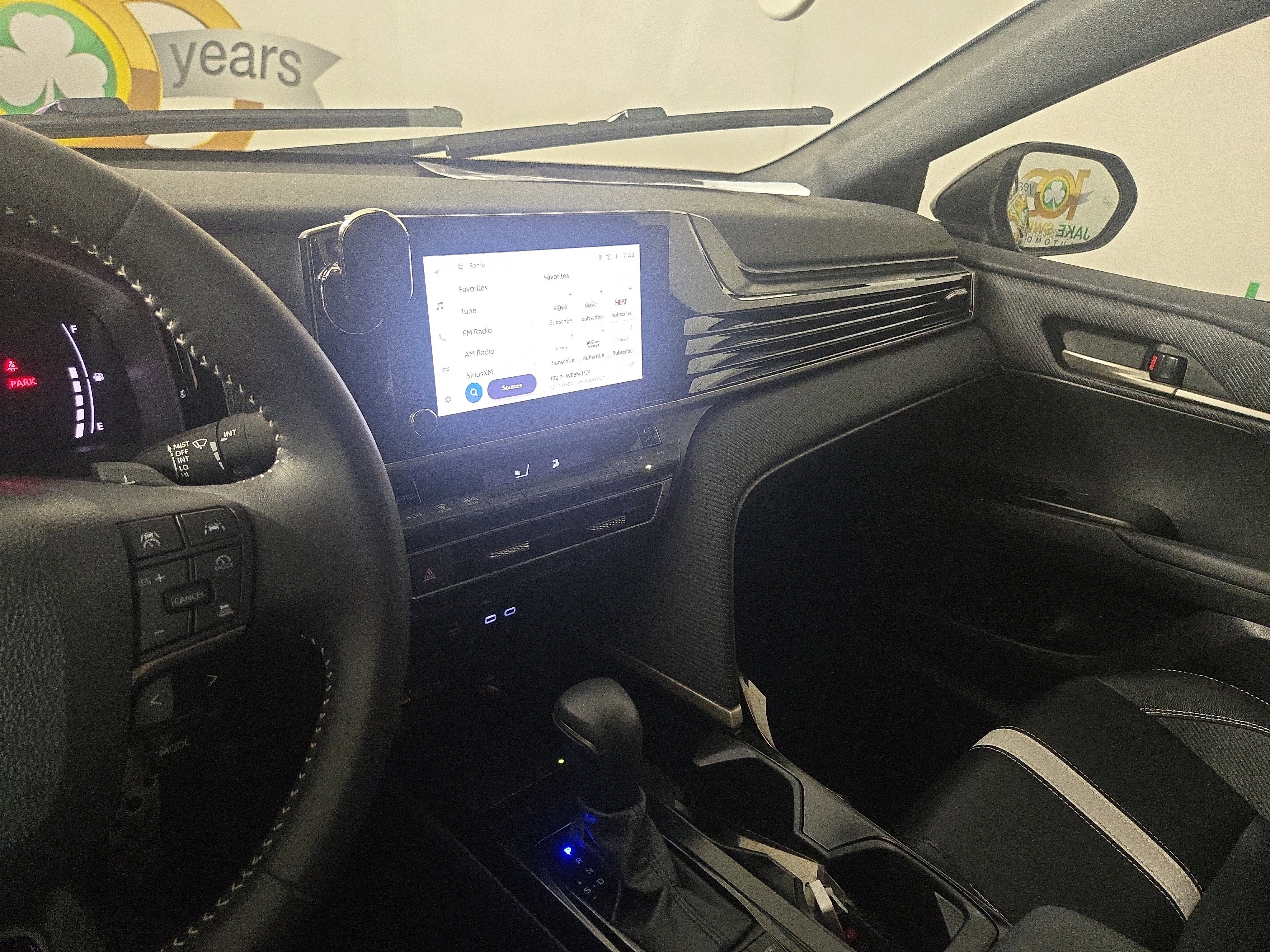 Used 2025 Toyota Camry SE FWD image 24