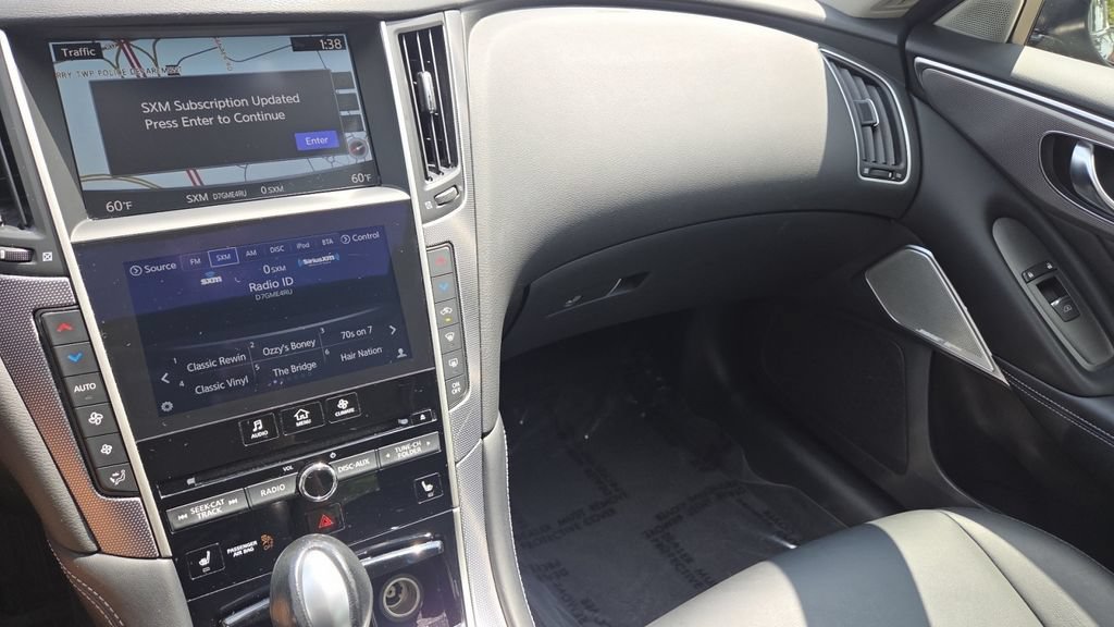 Used 2017 INFINITI Q50 3.0t Premium w/ Driver Assistance Package AWD/4WD image 20
