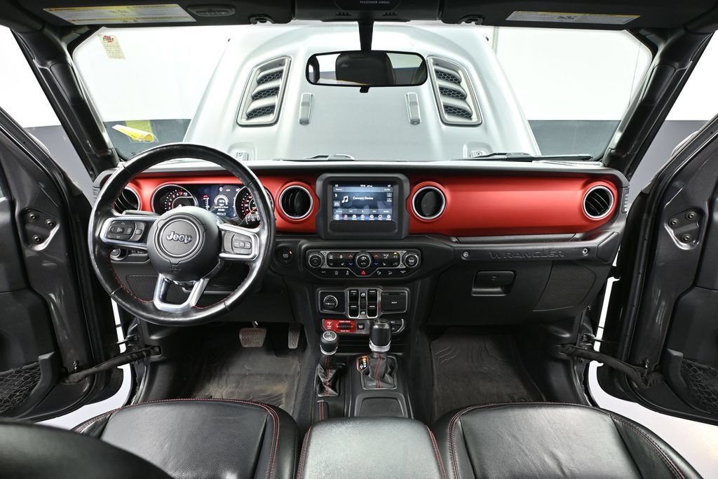 Used 2020 Jeep Wrangler Unlimited Rubicon w/ LED Lighting Group AWD/4WD image 18