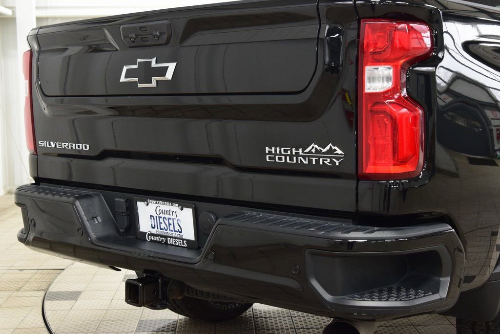 Used 2023 Chevrolet Silverado 2500 High Country w/ Z71 Off-Road Package image 20