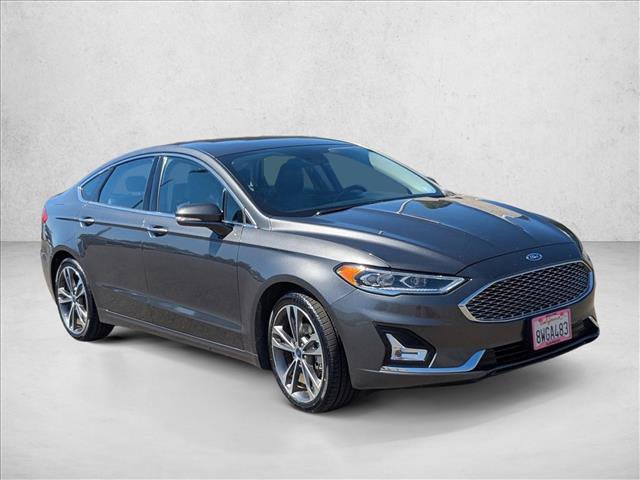 Used 2020 Ford Fusion Titanium image 3