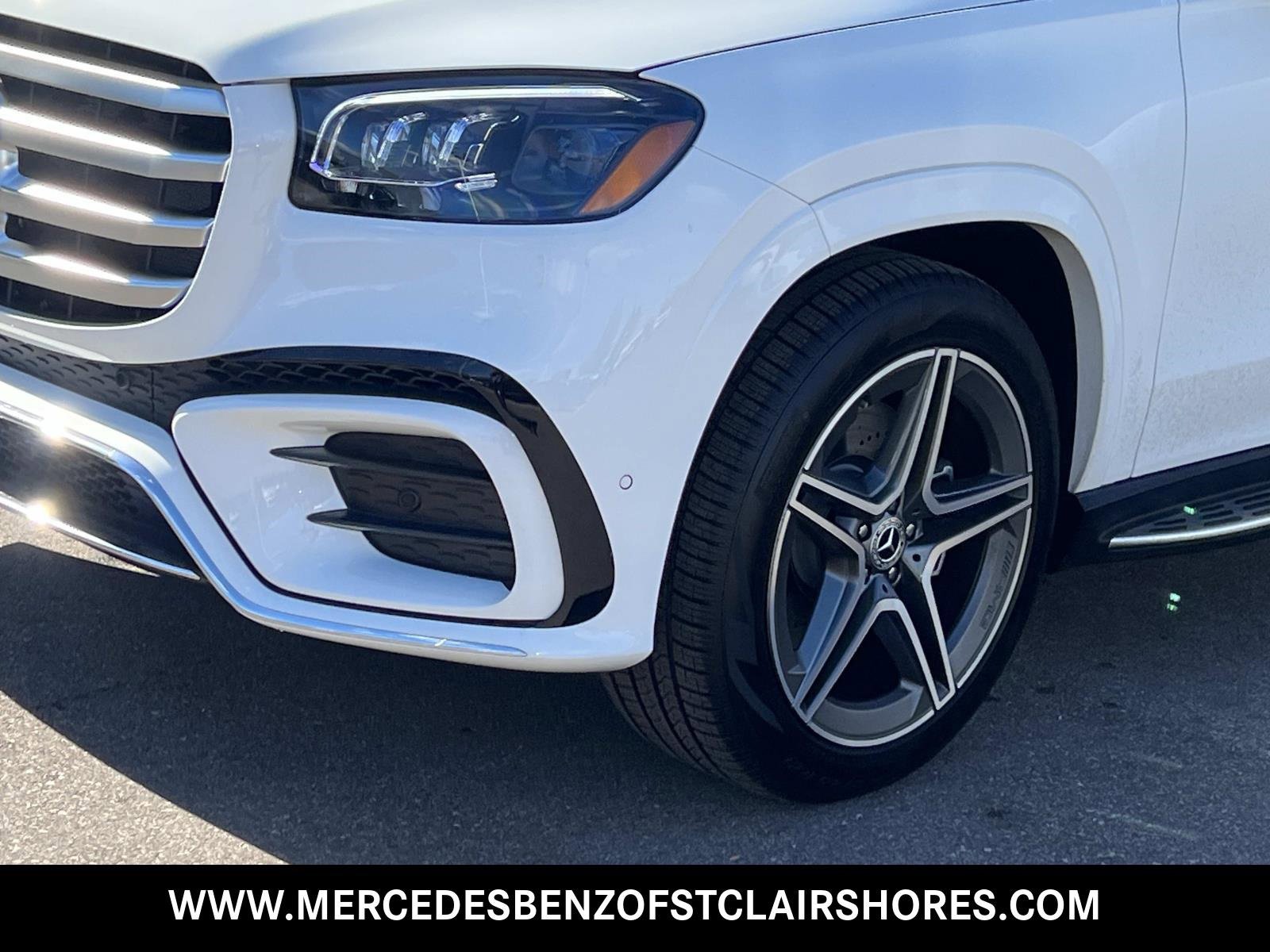 New 2026 Mercedes-Benz GLS 450 4MATIC image 10