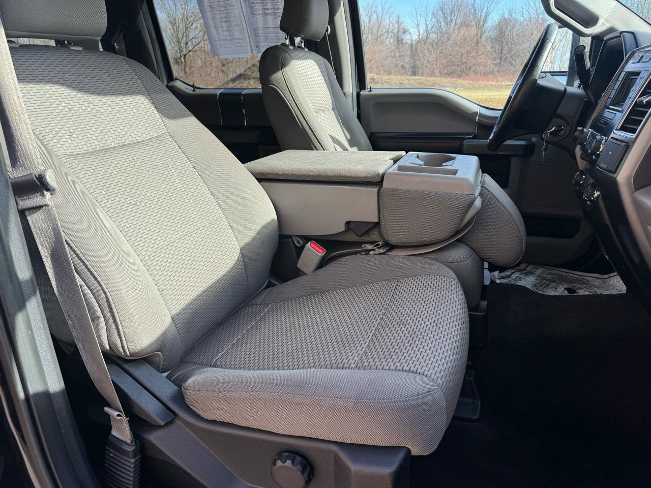Used 2015 Ford F150 XLT w/ Equipment Group 301A Mid AWD/4WD image 24