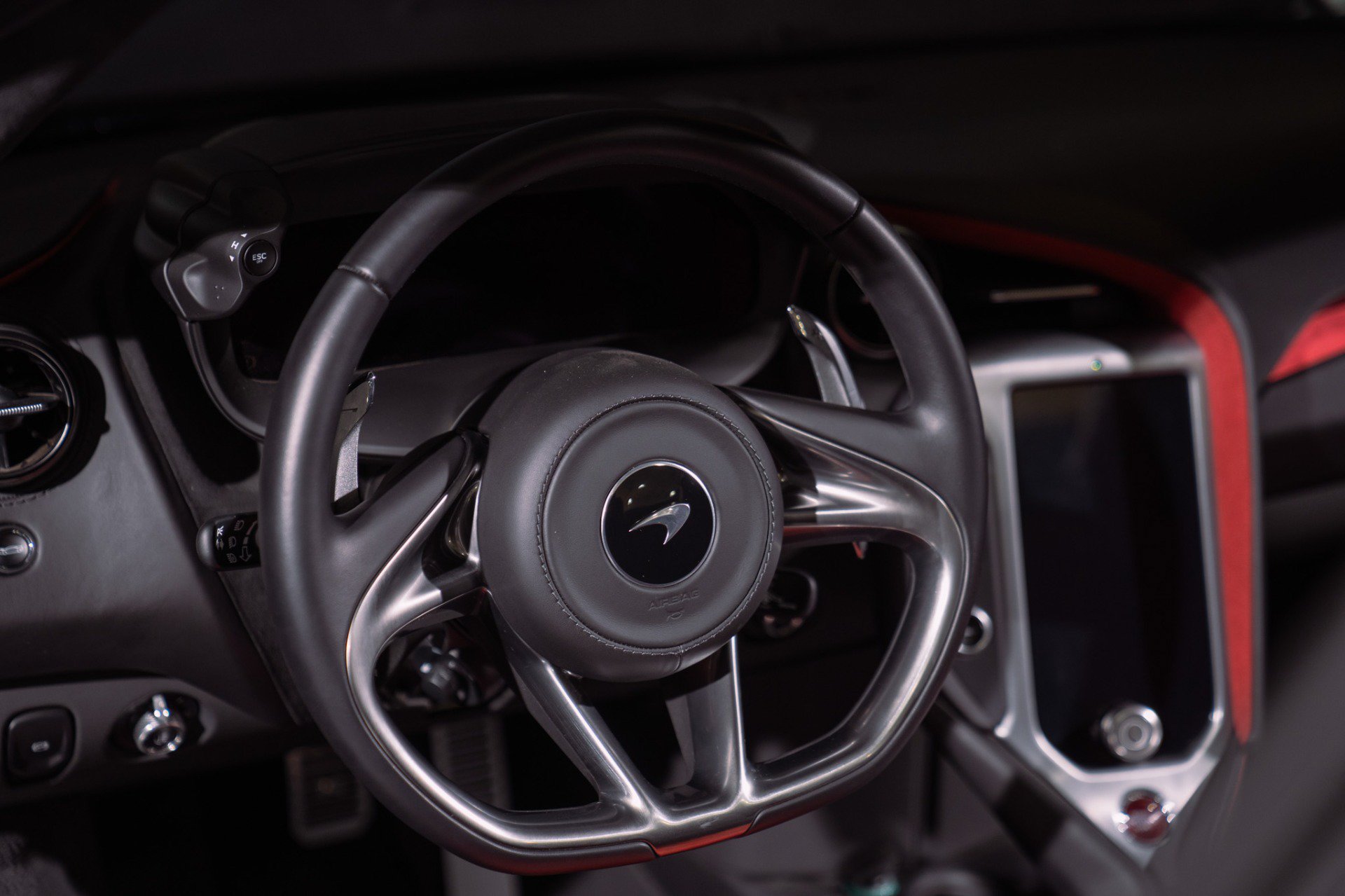 Used 2024 McLaren 750S Spider RWD image 50