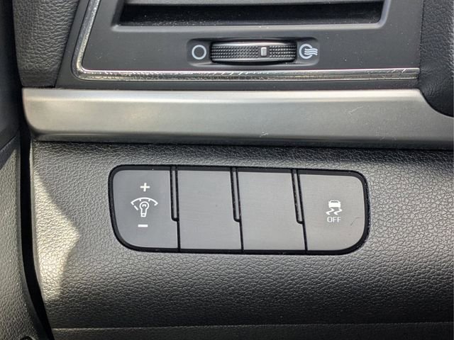 Used 2018 Hyundai Elantra SE image 23