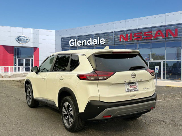 Used 2023 Nissan Rogue SV AWD/4WD image 6