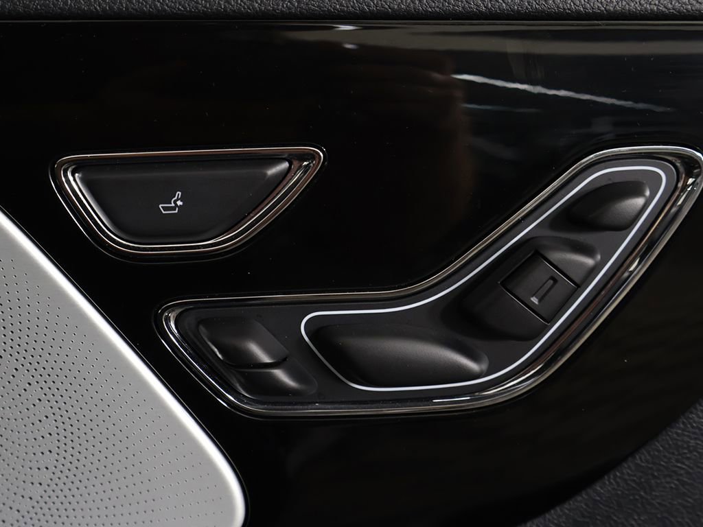 Used 2025 Lincoln Aviator Reserve w/ Equipment Group 201A AWD/4WD image 41