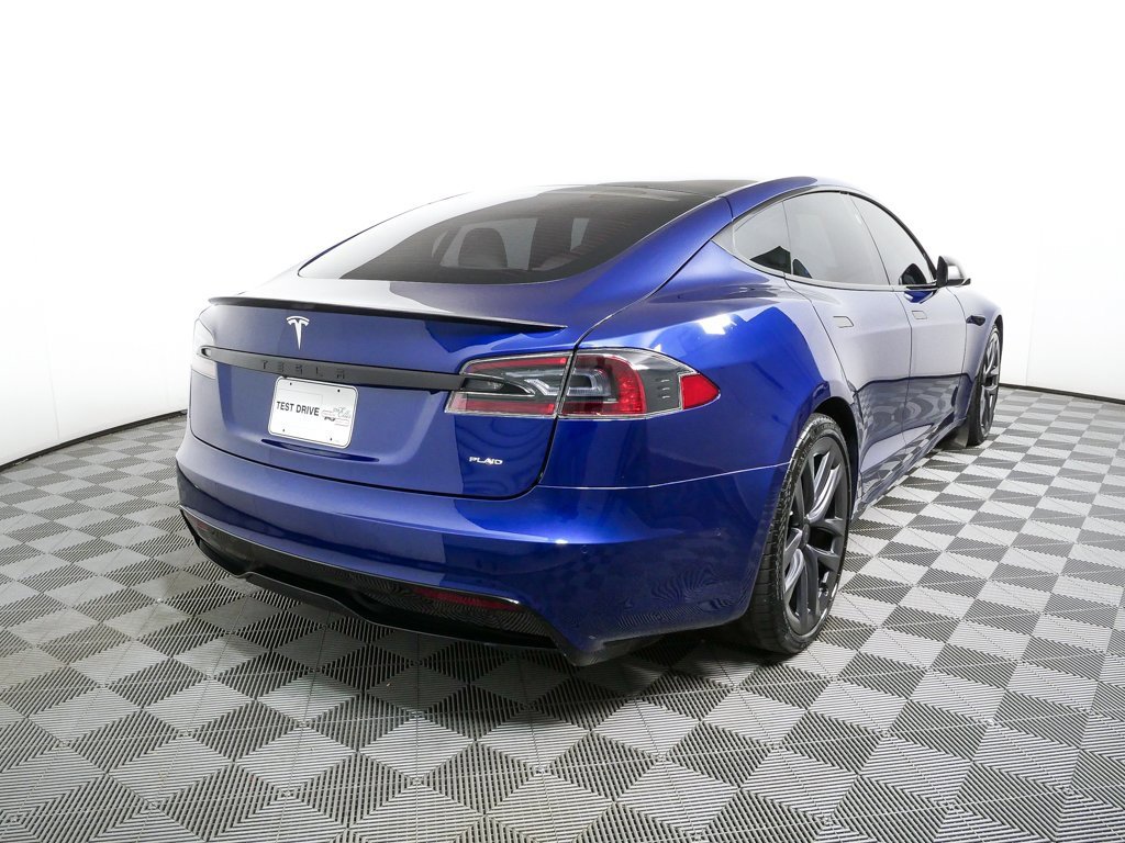 Used 2022 Tesla Model S Plaid image 27
