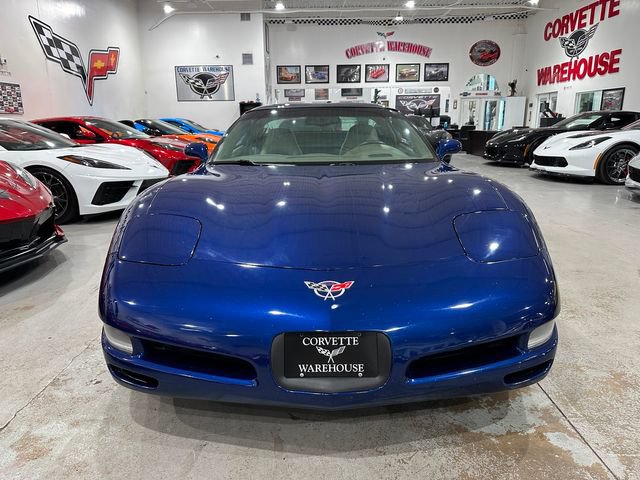 Used 2004 Chevrolet Corvette Coupe w/ Preferred Equipment Group RWD image 31