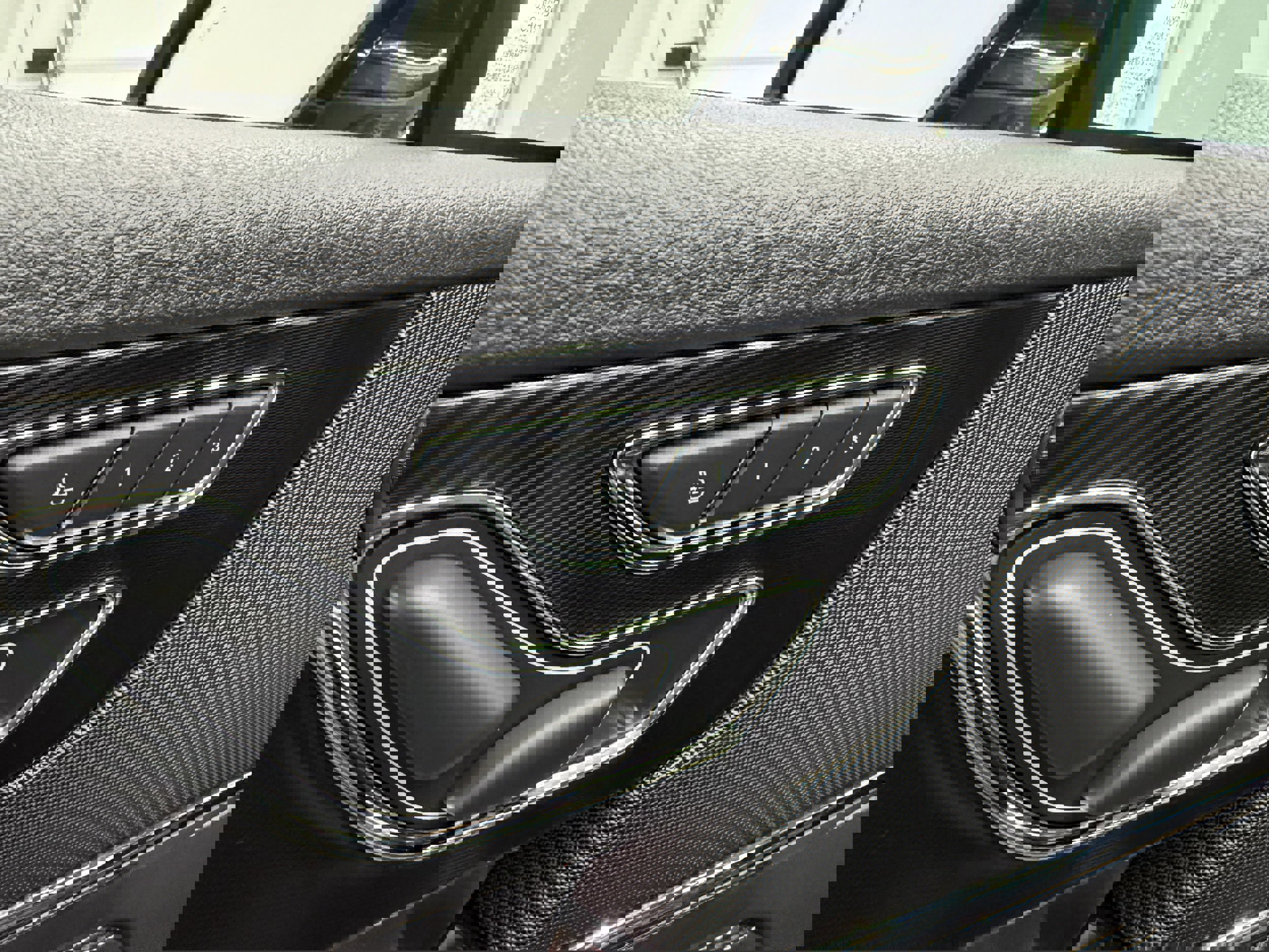 Used 2021 Lincoln Corsair Reserve w/ Elements Package image 11