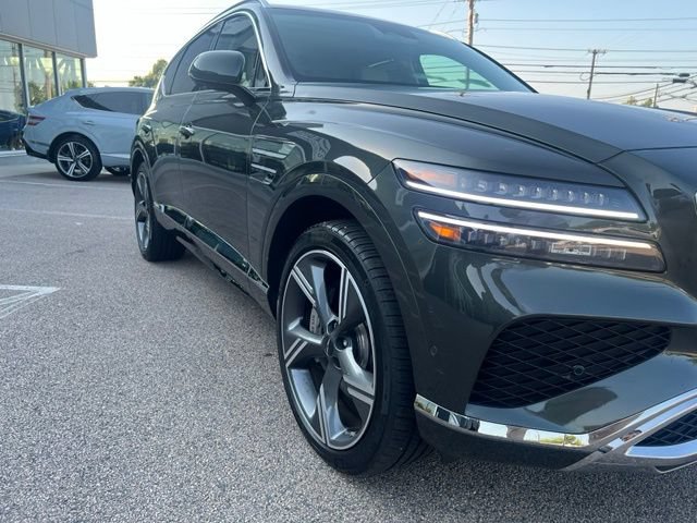 Certified 2025 Genesis GV80 3.5T Prestige AWD/4WD image 17