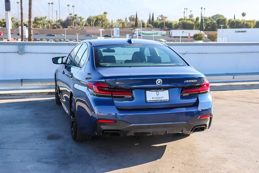 Used 2023 BMW M550i xDrive AWD/4WD image 7