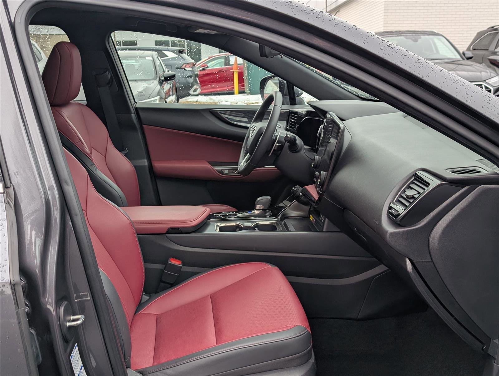 Used 2023 Lexus NX 350 AWD image 11