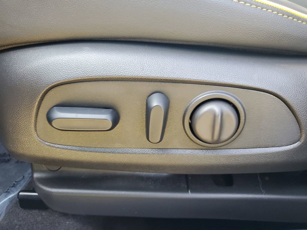 Used 2024 Chevrolet TrailBlazer ACTIV w/ Convenience Package image 24