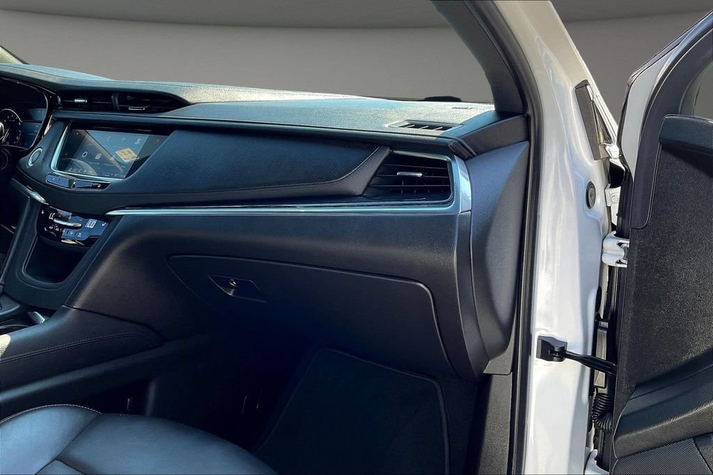 Used 2021 Cadillac XT5 Premium Luxury FWD image 29