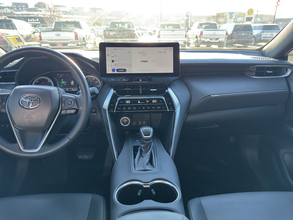 Used 2024 Toyota Venza Nightshade image 12