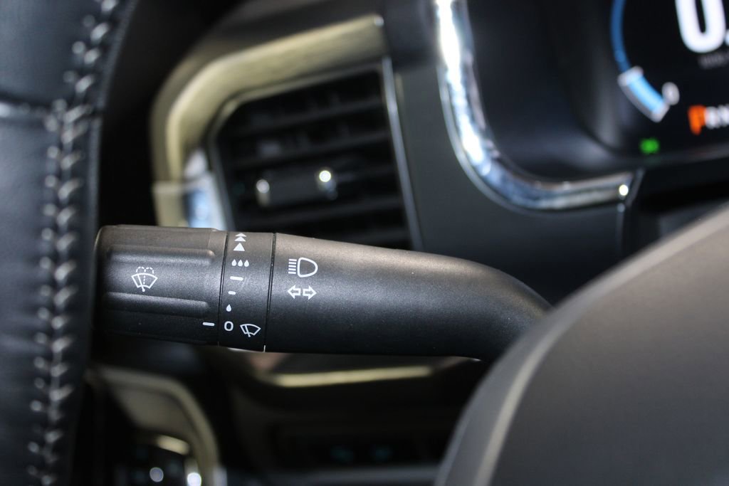 Used 2023 Ford F150 Lariat w/ Max Trailer Tow Package image 39