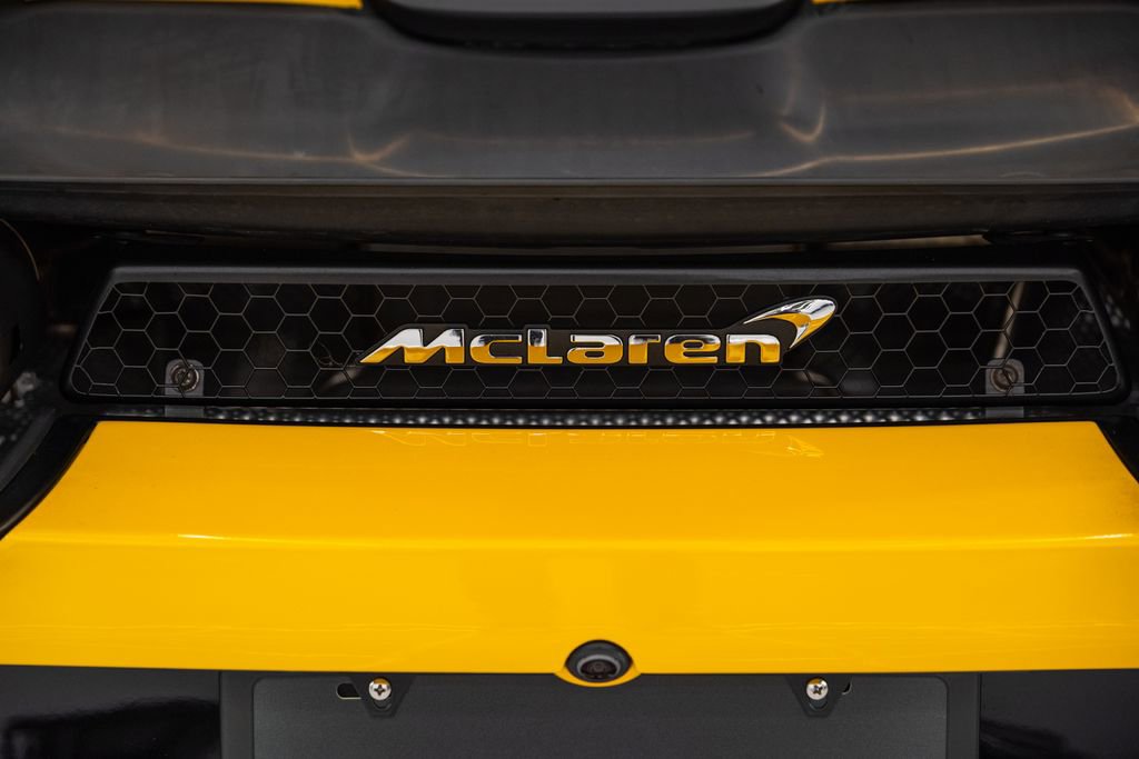 Used 2023 McLaren 720S Luxury image 23