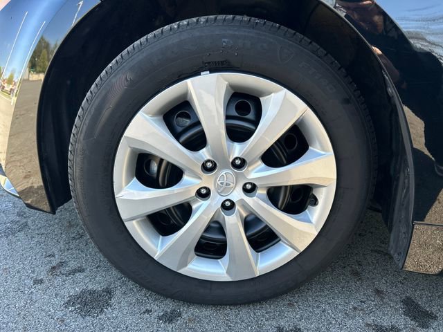 Certified 2024 Toyota Corolla LE FWD image 28