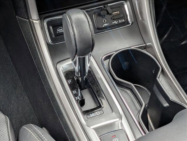 Used 2021 Subaru Ascent Limited w/ Technology Package image 12