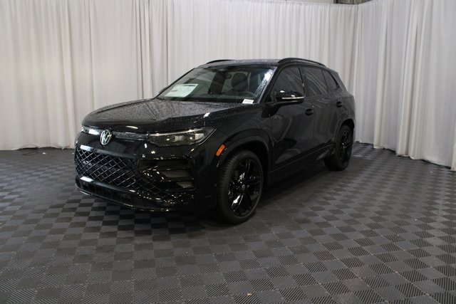 New 2025 Volkswagen Tiguan SE R-Line image 27