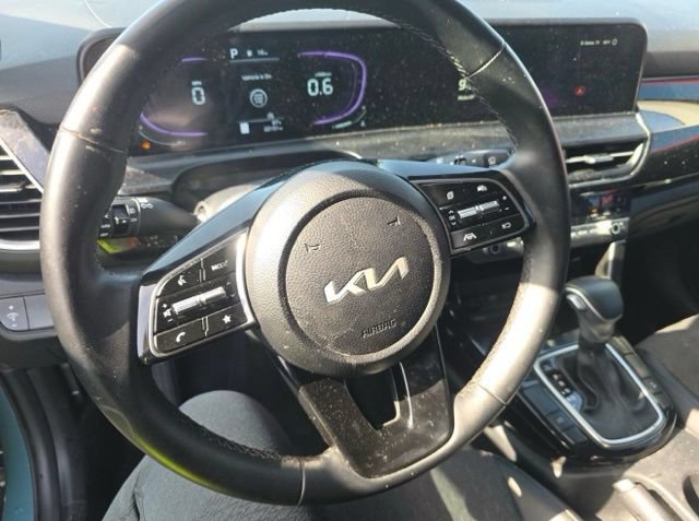 Certified 2026 Kia Seltos S FWD image 9