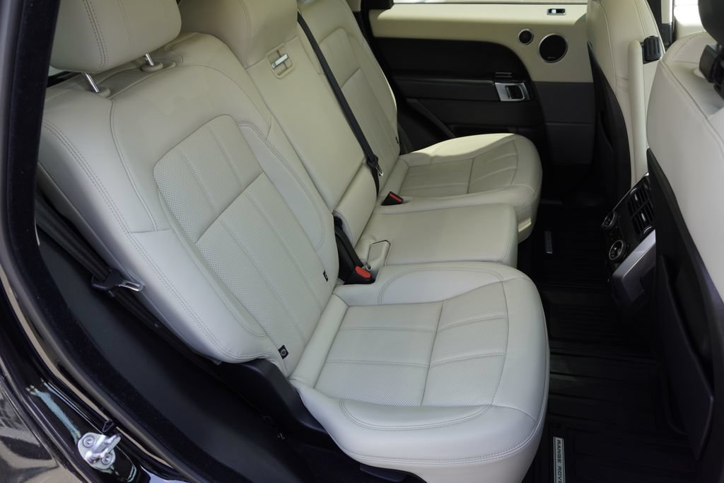 Used 2019 Land Rover Range Rover Sport Supercharged AWD/4WD image 27
