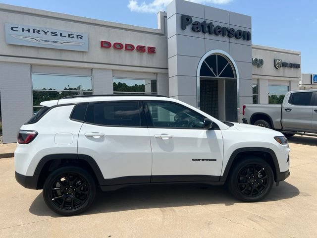 New 2026 Jeep Compass Latitude