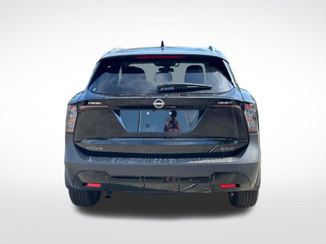 New 2027 Nissan Kicks SV AWD/4WD image 7
