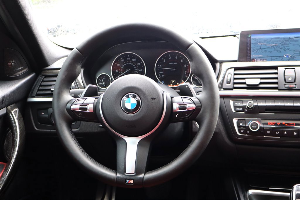 Used 2015 BMW 328i xDrive Sedan AWD/4WD image 13