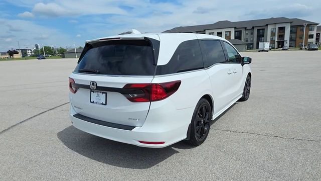 Certified 2024 Honda Odyssey Sport image 7